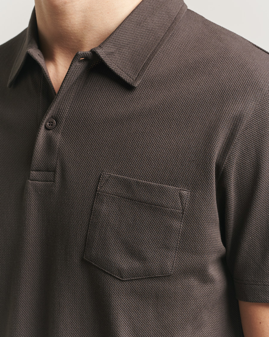 Mies | Pikeet | Sunspel | Riviera Polo Shirt Dark Chocolate