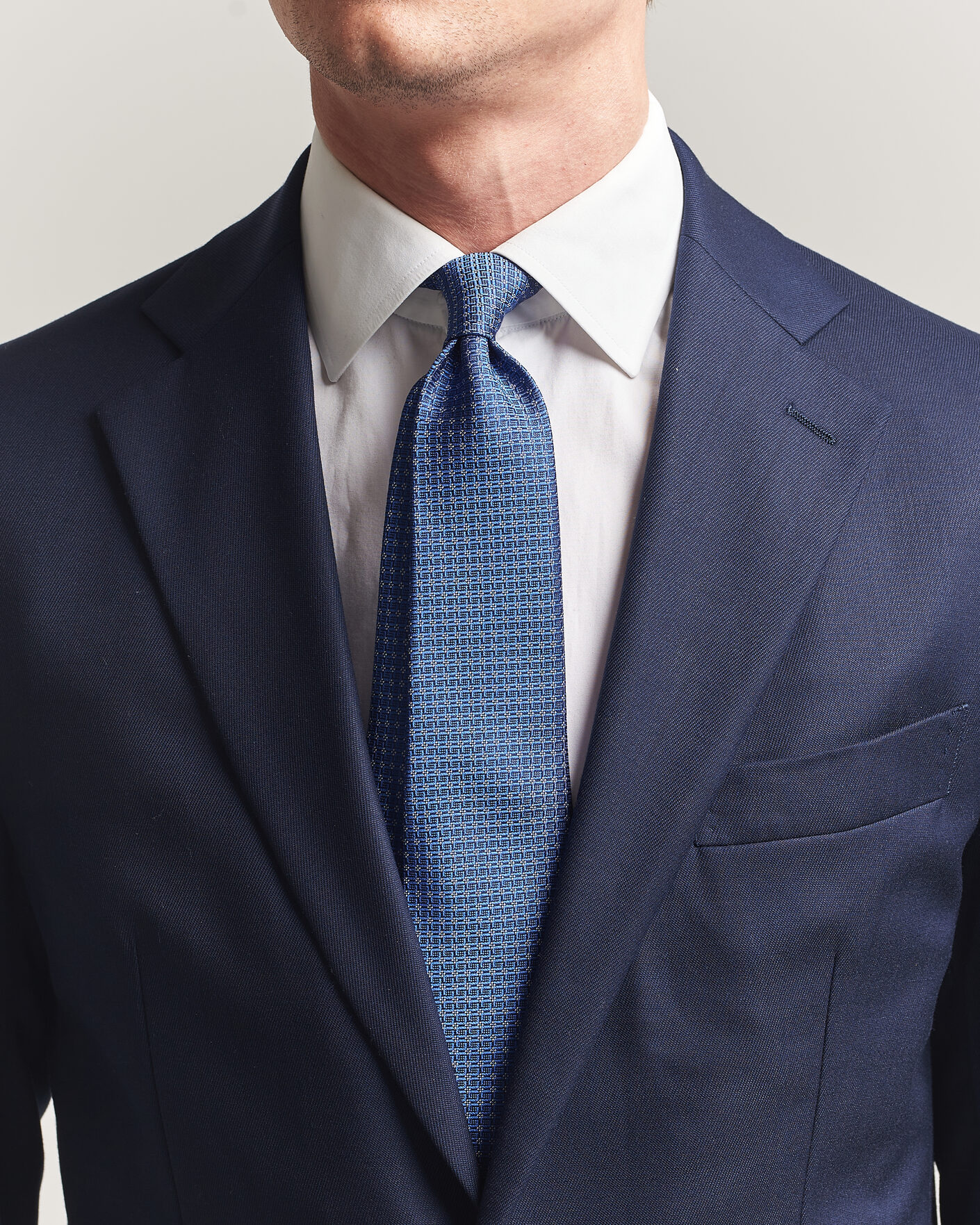 Mies | Solmiot | Kiton | Micro Structure Silk Tie Navy