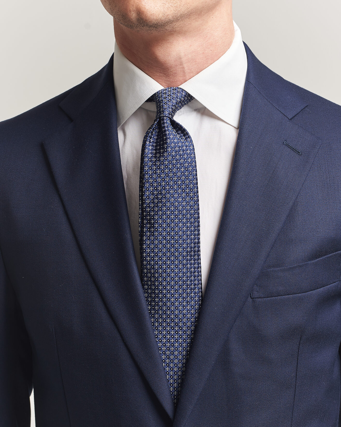 Mies | Solmiot | Kiton | Flower Jacquard Silk Tie Navy