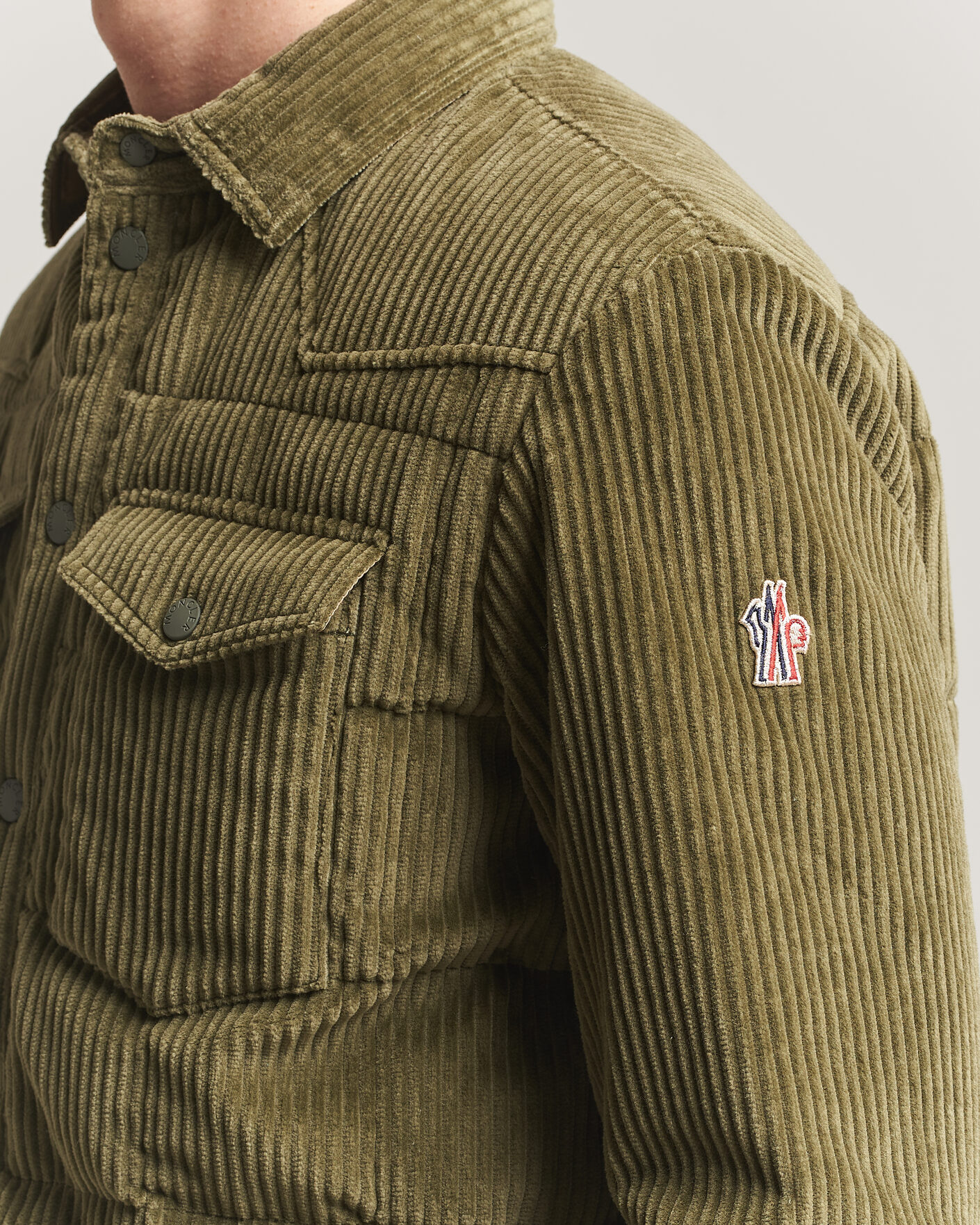 Mies | Takit | Moncler Grenoble | Gelt Corduroy Shirt Jacket Military Green