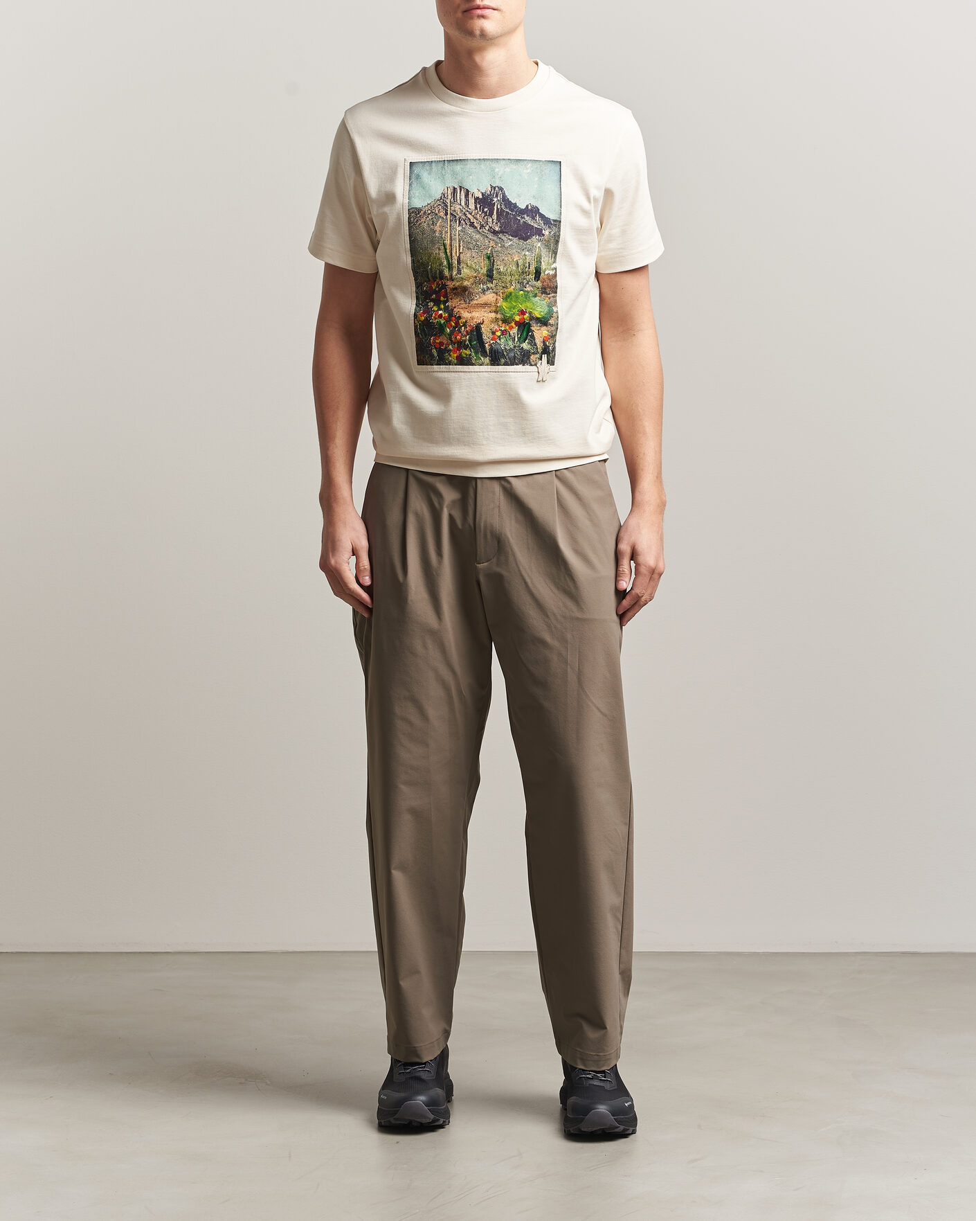 Mies | T-paidat | Moncler Grenoble | Mountain Print T-Shirt Off White