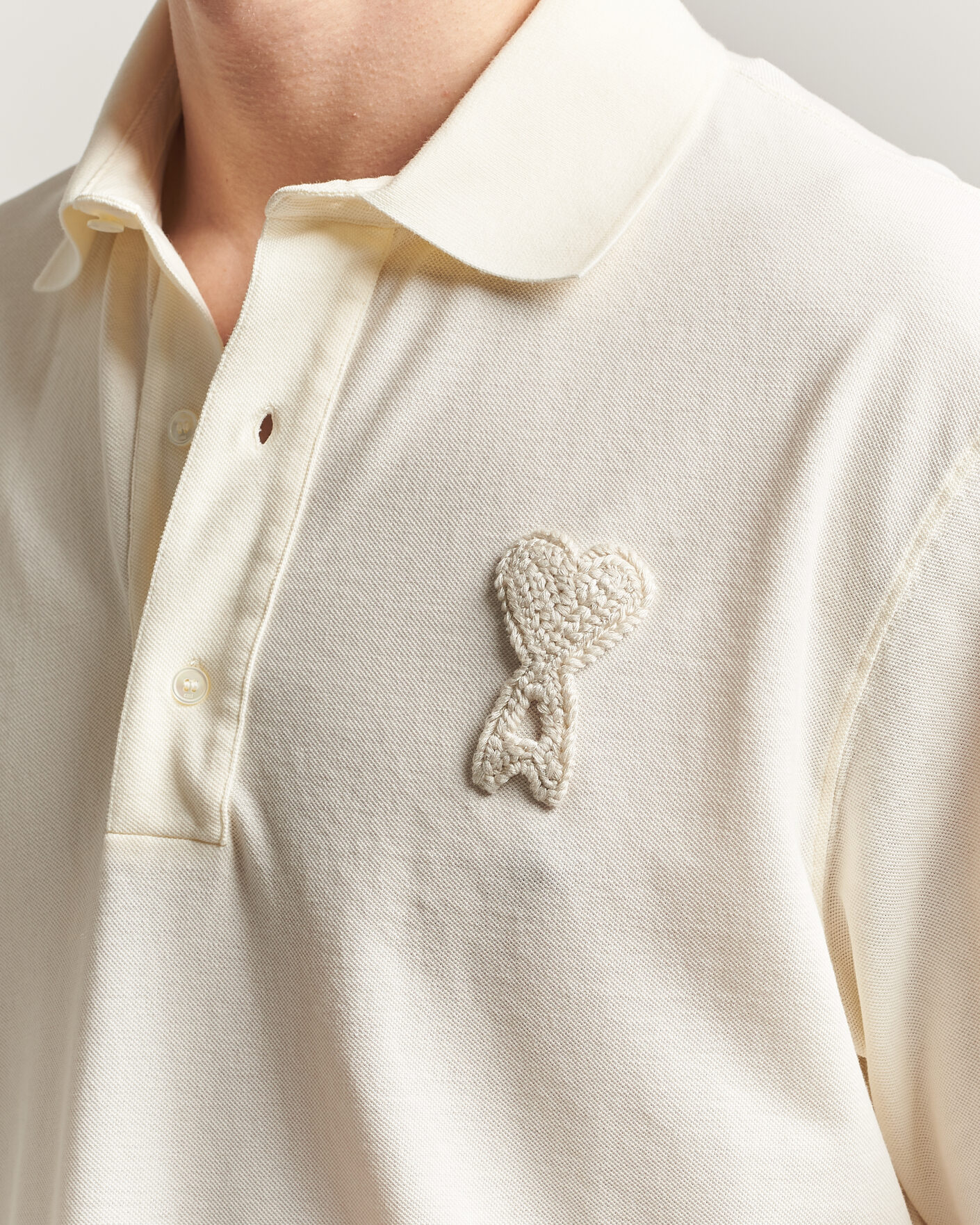Mies | Pikeet | AMI | Knitted Heart Logo Polo Creme
