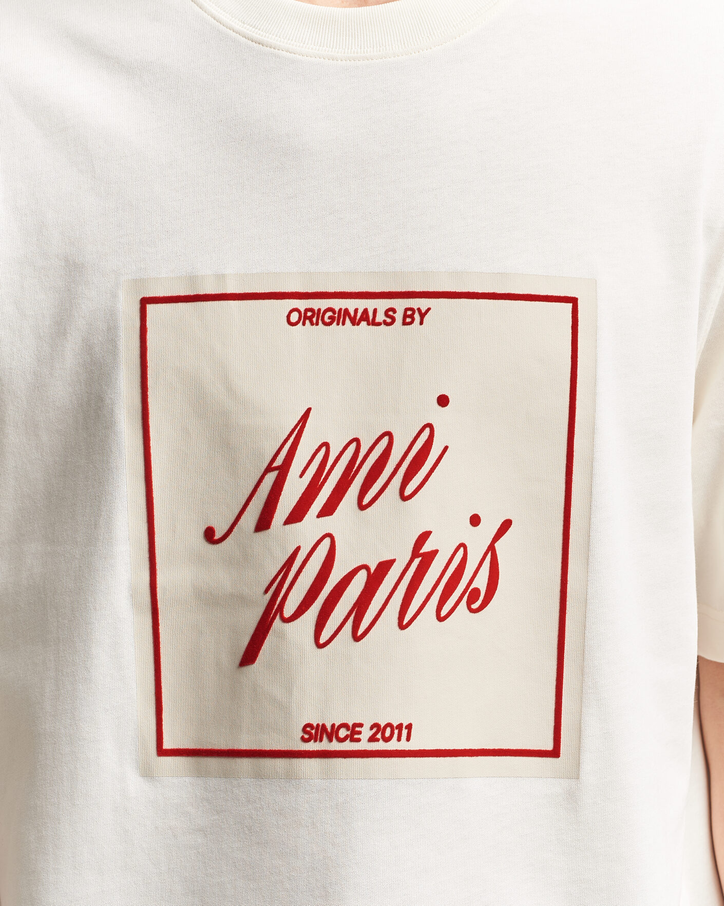 Mies | T-paidat | AMI | Boxy Fit Printed T-Shirt Creme