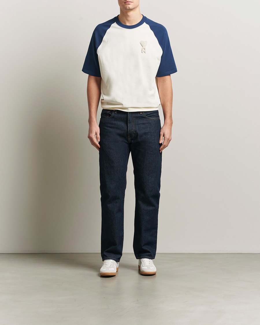 Mies | T-paidat | AMI | Knitted Heart Logo T-Shirt Creme/Navy