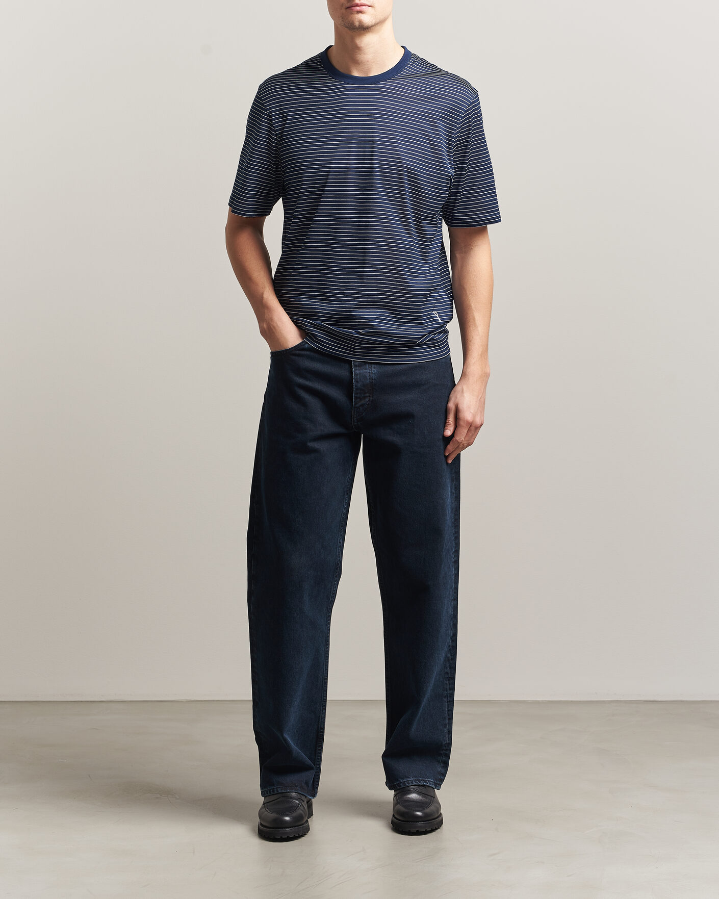 Mies | T-paidat | AMI | Striped T-Shirt Navy/White