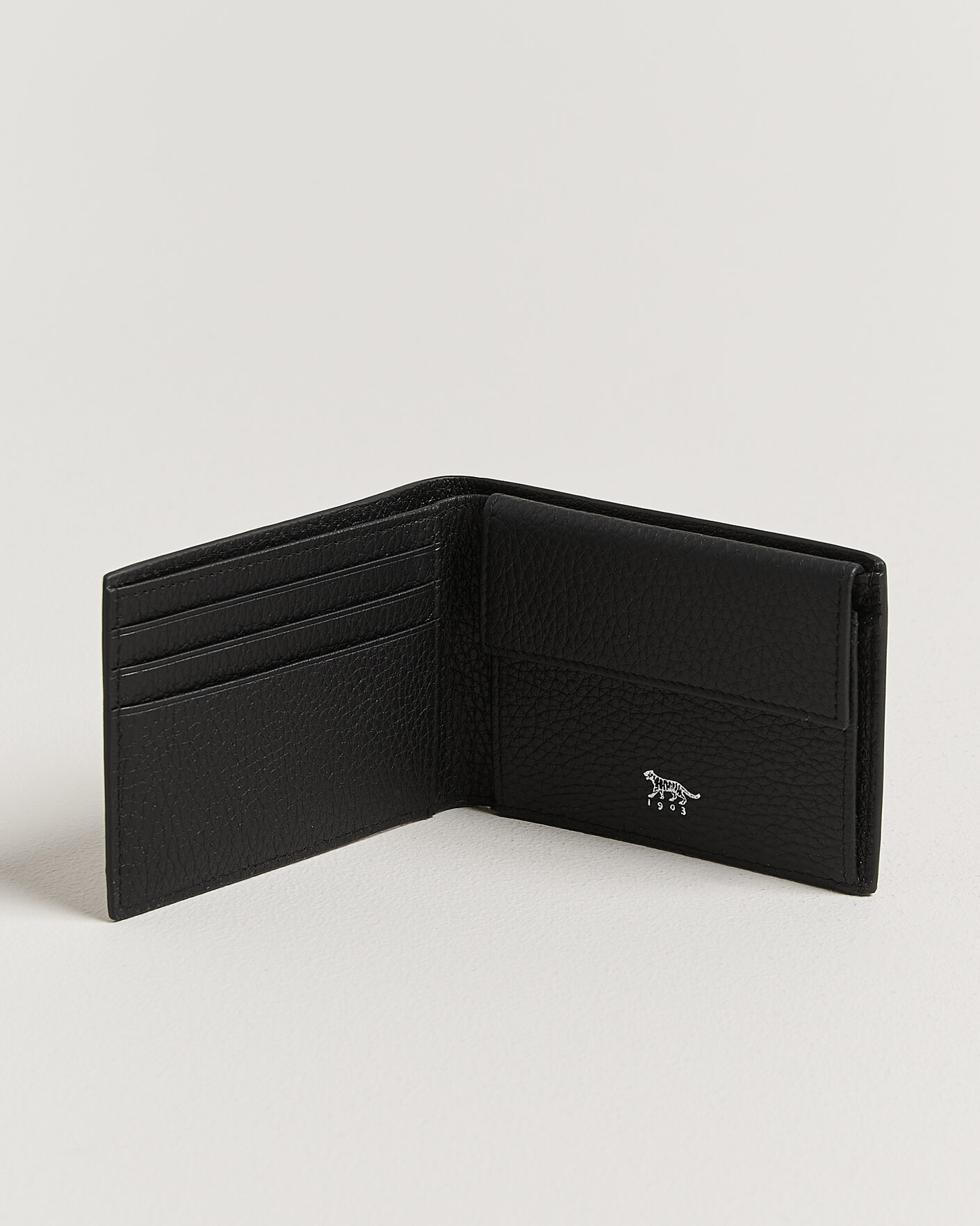 Mies | Lompakot | Tiger of Sweden | Wivallius Leather Wallet Black