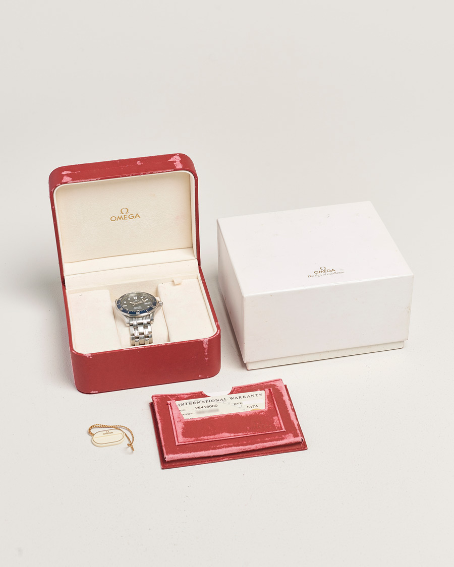 Mies | Pre-Owned & Vintage Watches | Omega Pre-Owned | Seamaster 300M  