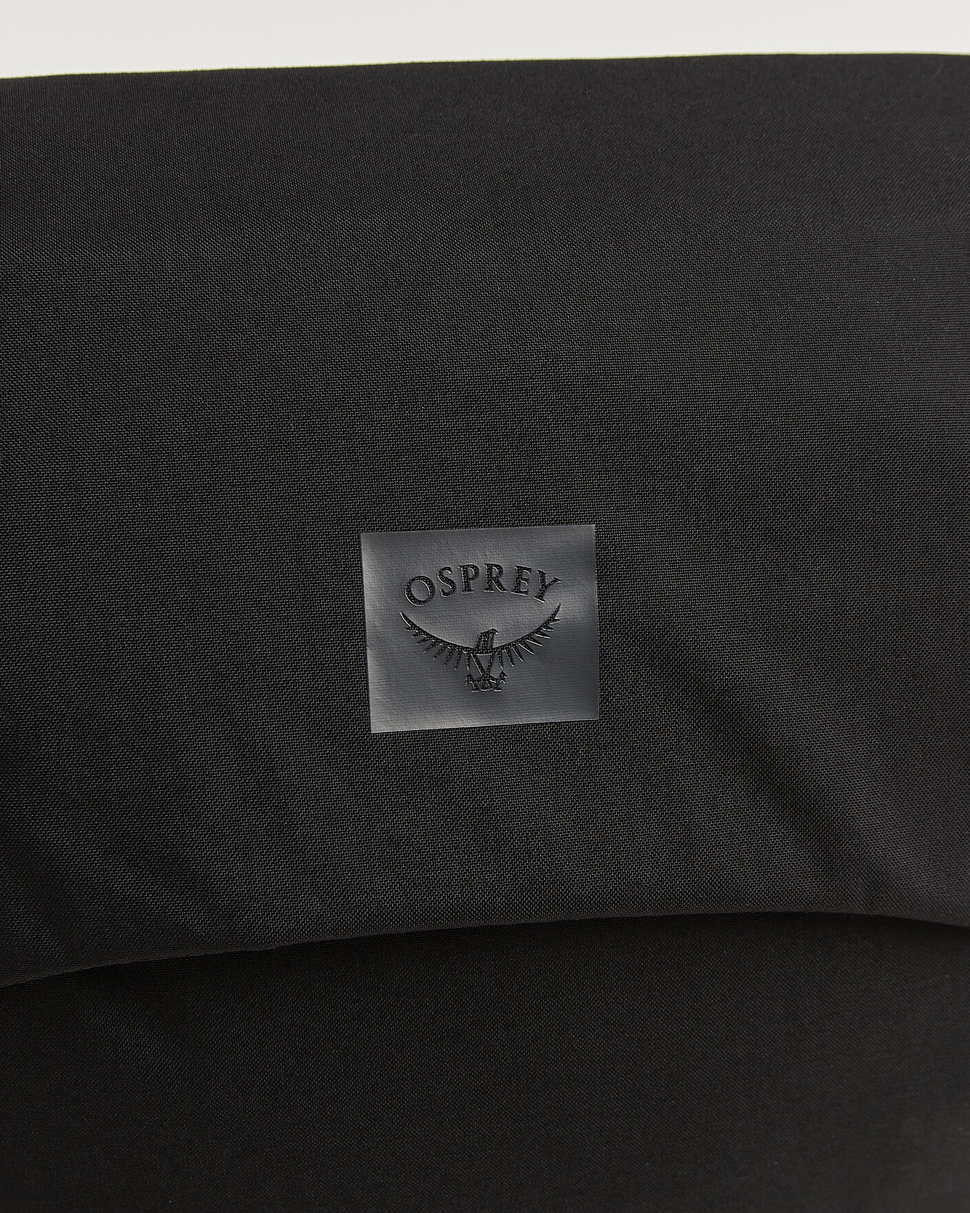 Mies | Laukut | Osprey | Metron Messenger 18 Black