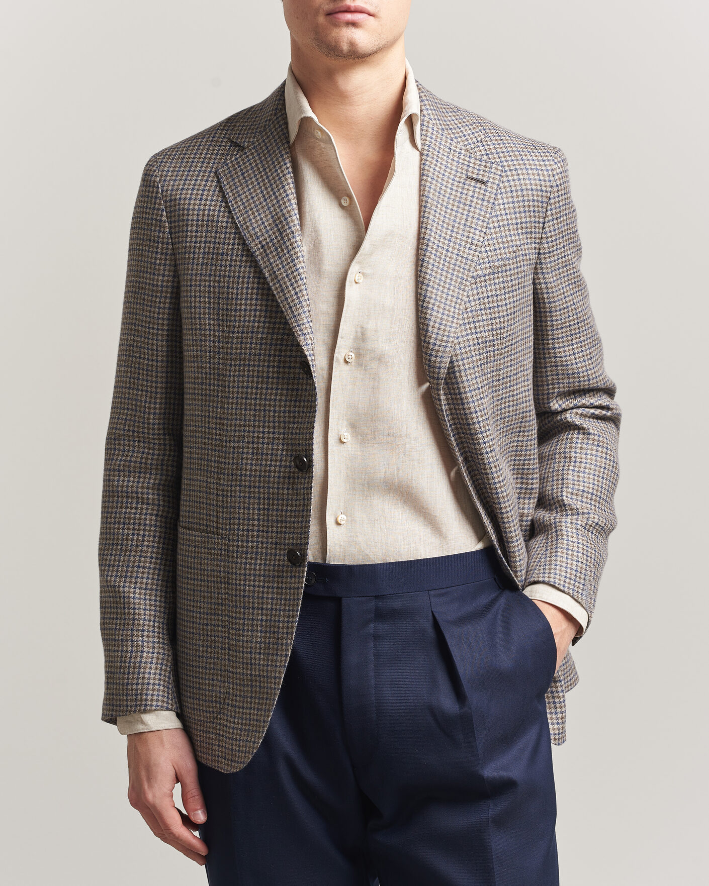 Mies | Pikkutakit | Caruso | Aida Linen/Wool Blazer Navy/Grey Check