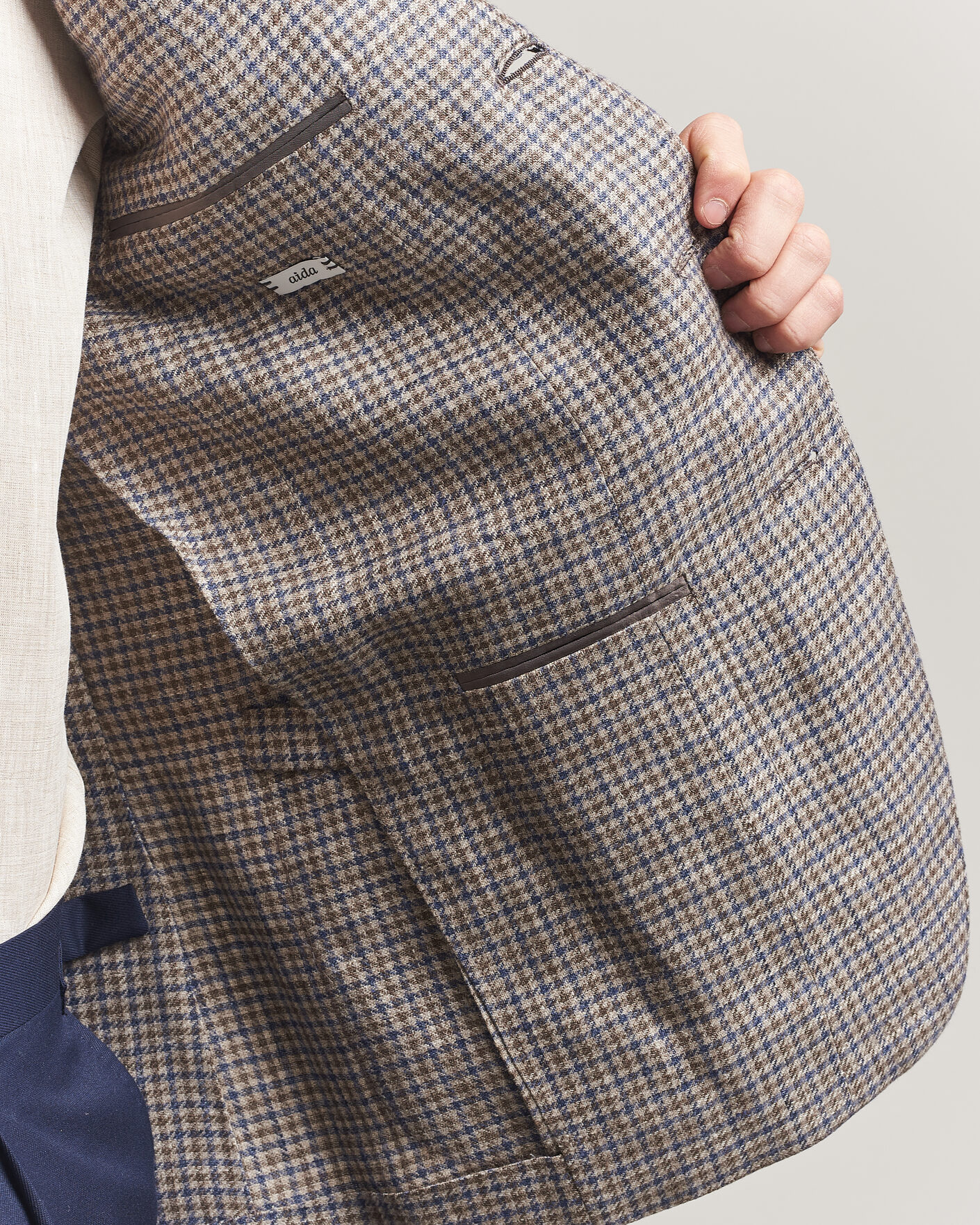 Mies | Pikkutakit | Caruso | Aida Linen/Wool Blazer Navy/Grey Check