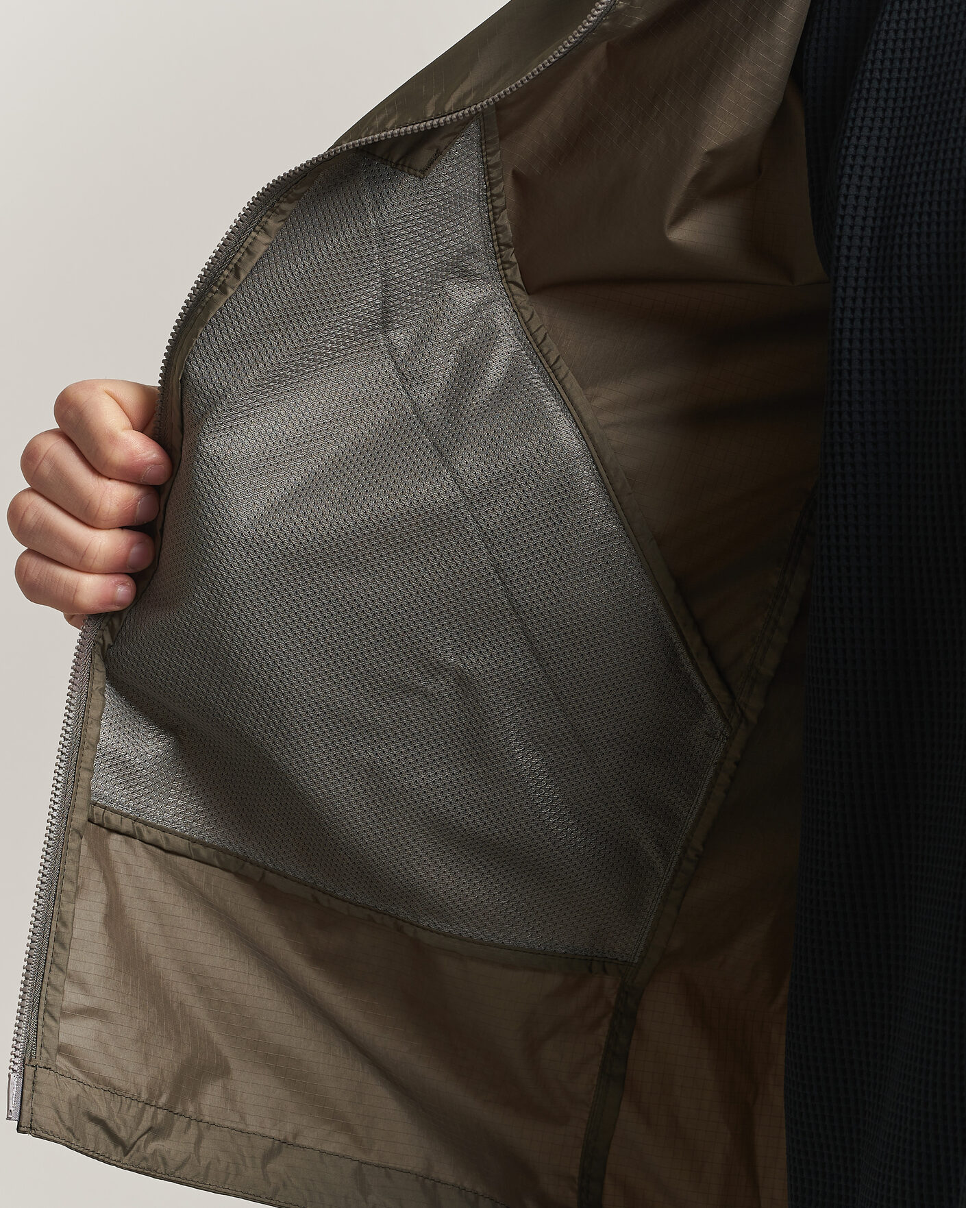 Mies | Takit | Goldwin | Rip Stop Hooded Jacket Sand