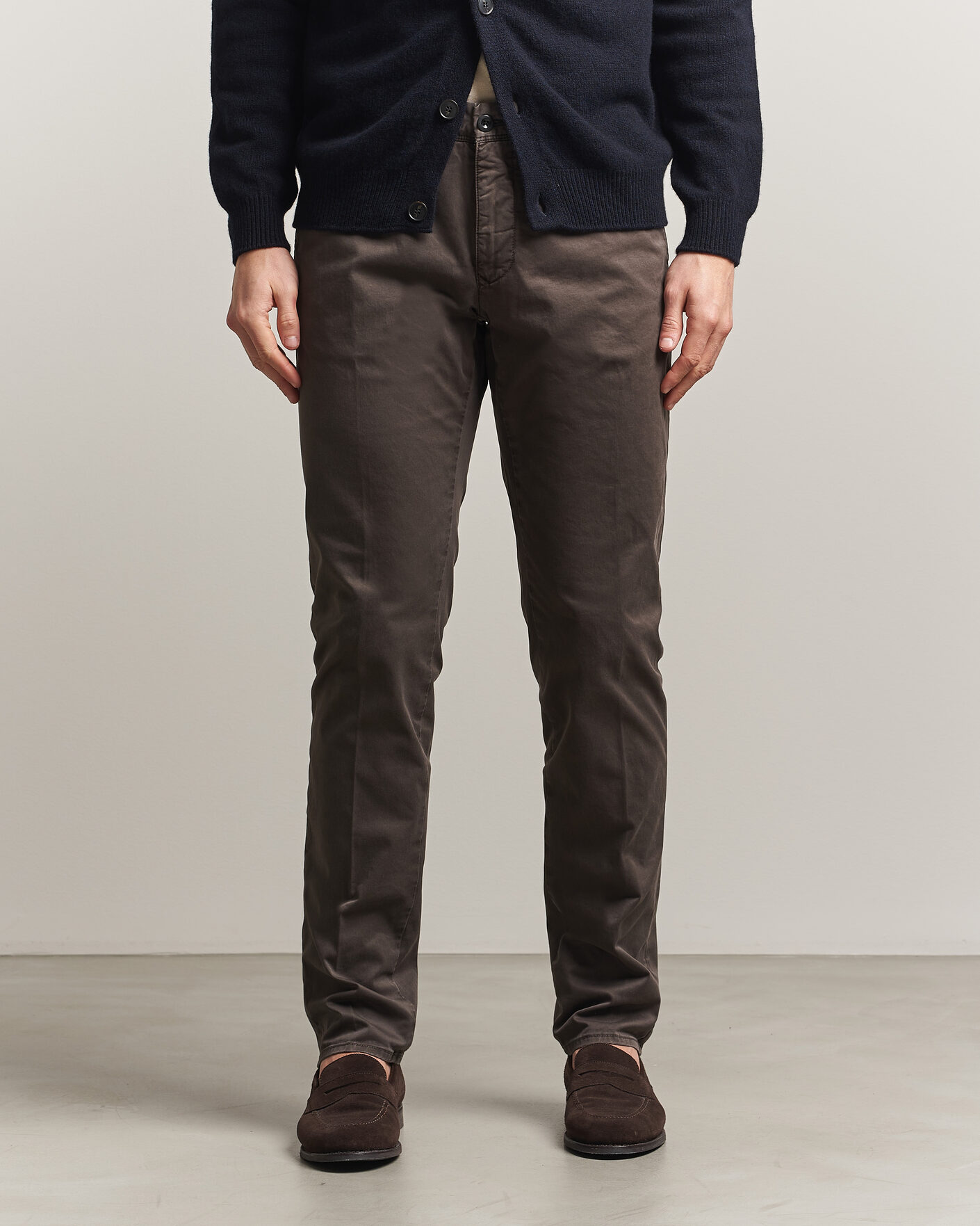 Mies | Housut | Incotex | Slim Fit Garment Dyed Slacks Dark Brown