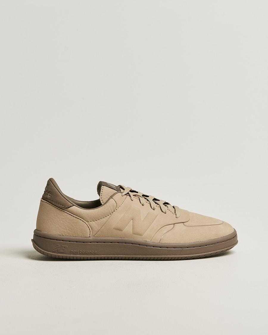 Mies | Tennarit | New Balance | T500 Sneakers Stoneware