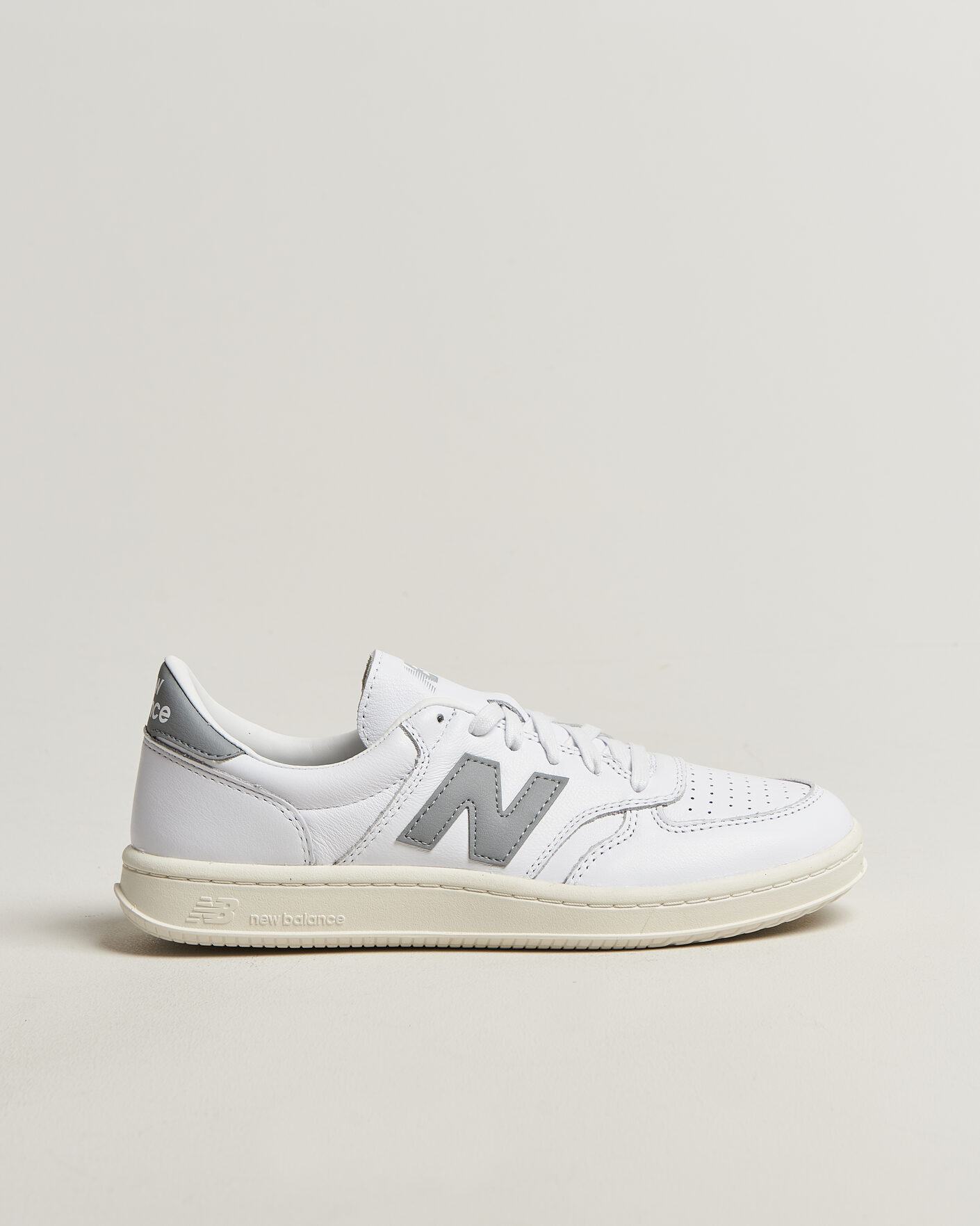 Mies | Tennarit | New Balance | T500 Sneakers White/Grey