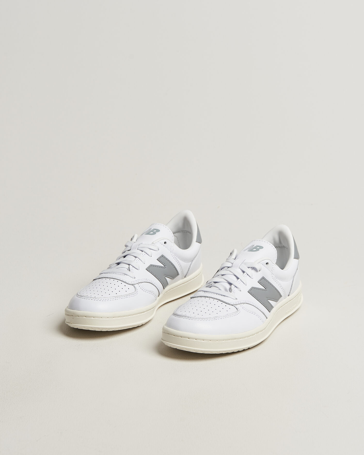 Mies | Tennarit | New Balance | T500 Sneakers White/Grey