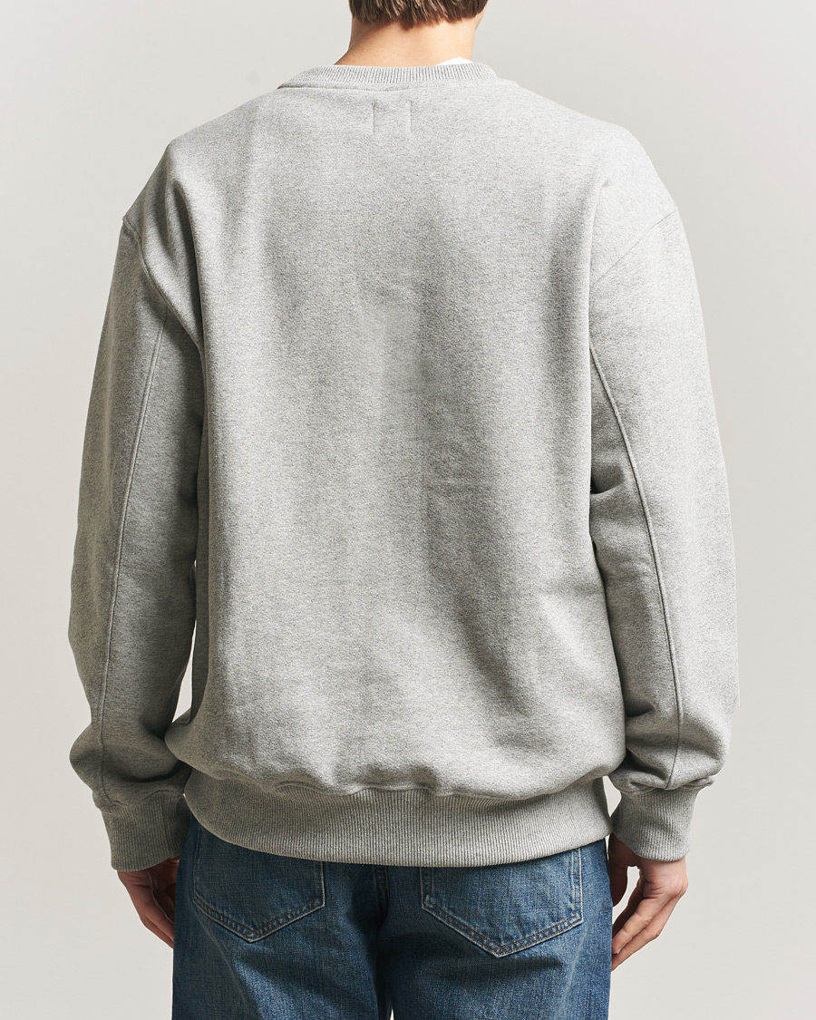 Mies | Puserot | New Balance | Made In USA Core Sweatshirt Athletic Grey