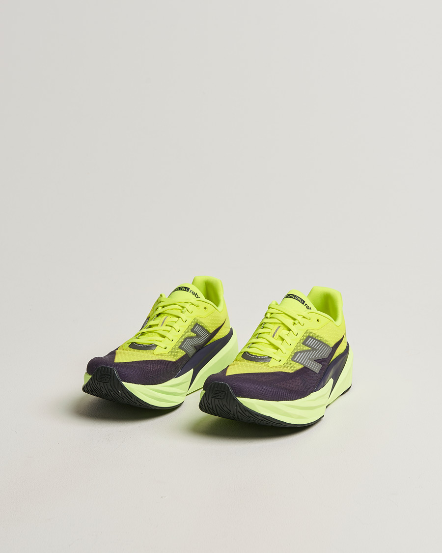 Mies | Juoksukengät | New Balance Running | FuelCell Rebel V5 Alkaline Green