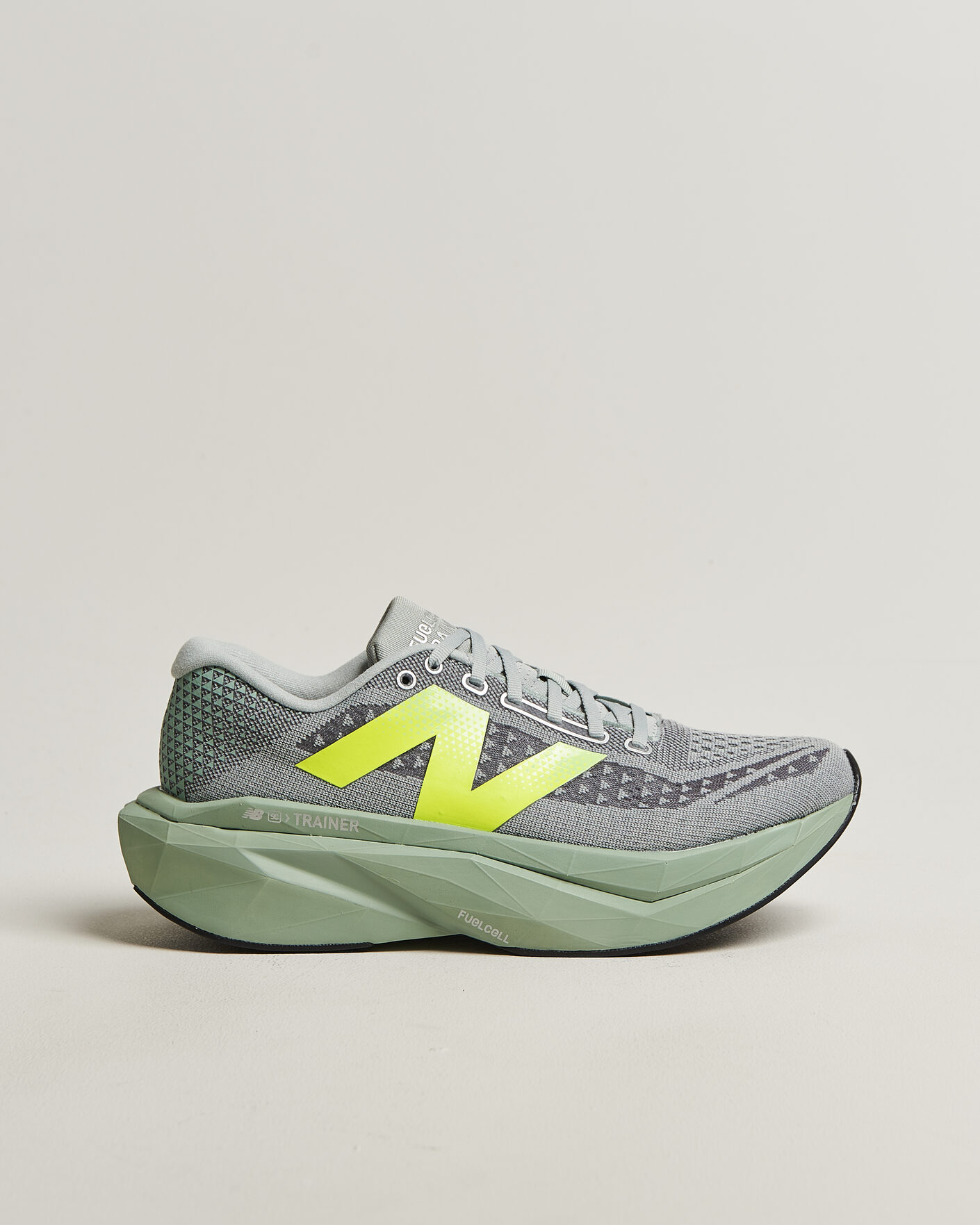 Mies | Juoksukengät | New Balance Running | FuelCell Supercomp Trainer v3 Mosaic Green