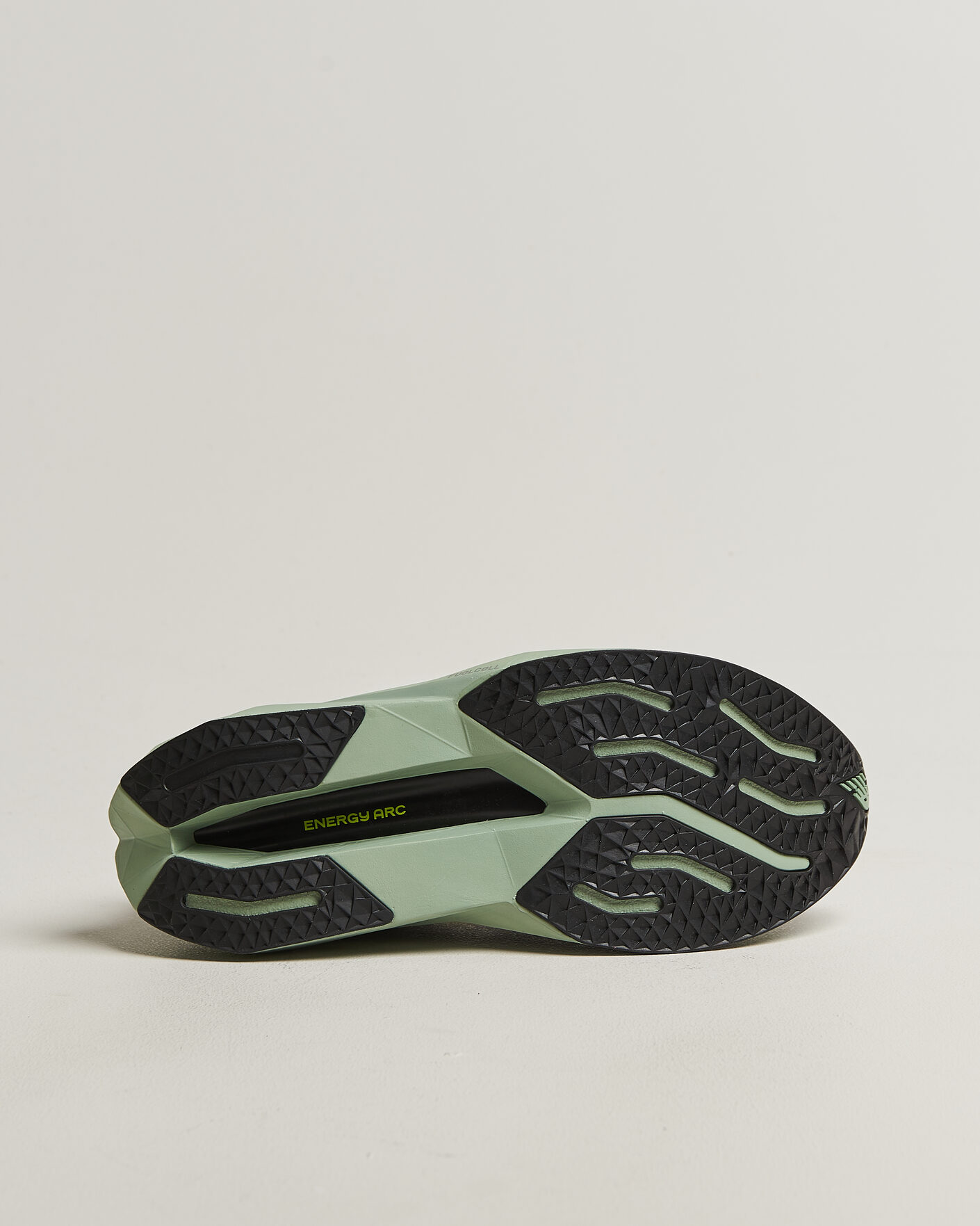 Mies | Juoksukengät | New Balance Running | FuelCell Supercomp Trainer v3 Mosaic Green