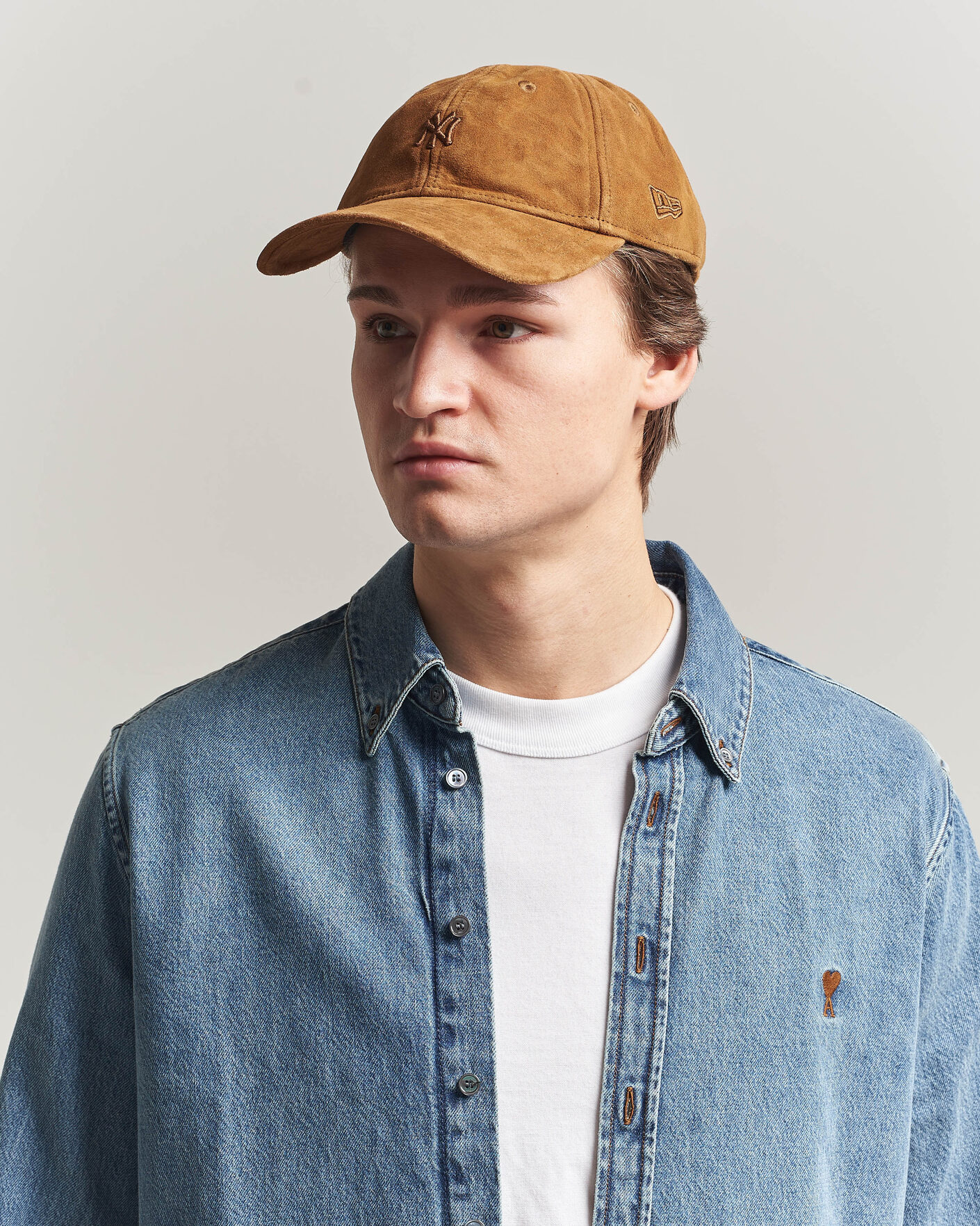 Mies | Päähineet | New Era | 9Twenty Suede New York Yankees Cap Brown