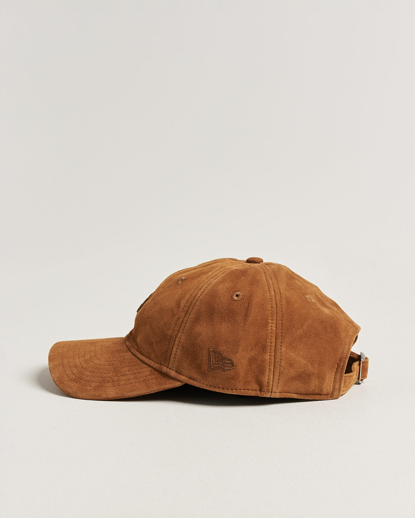 Mies | Päähineet | New Era | 9Twenty Suede New York Yankees Cap Brown