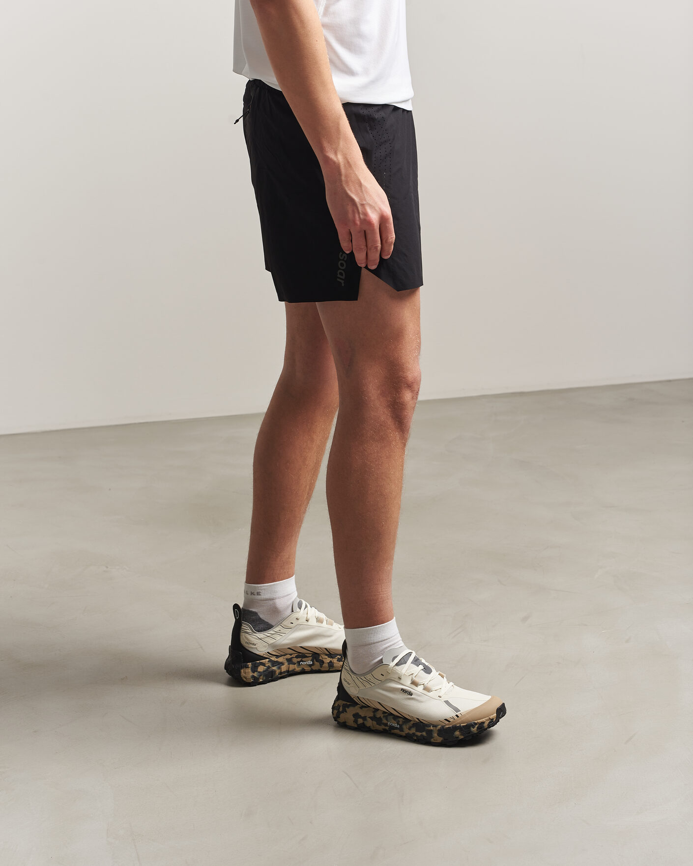 Mies | Maastojuoksukengät | Norda | 001 Running Sneakers Abyss
