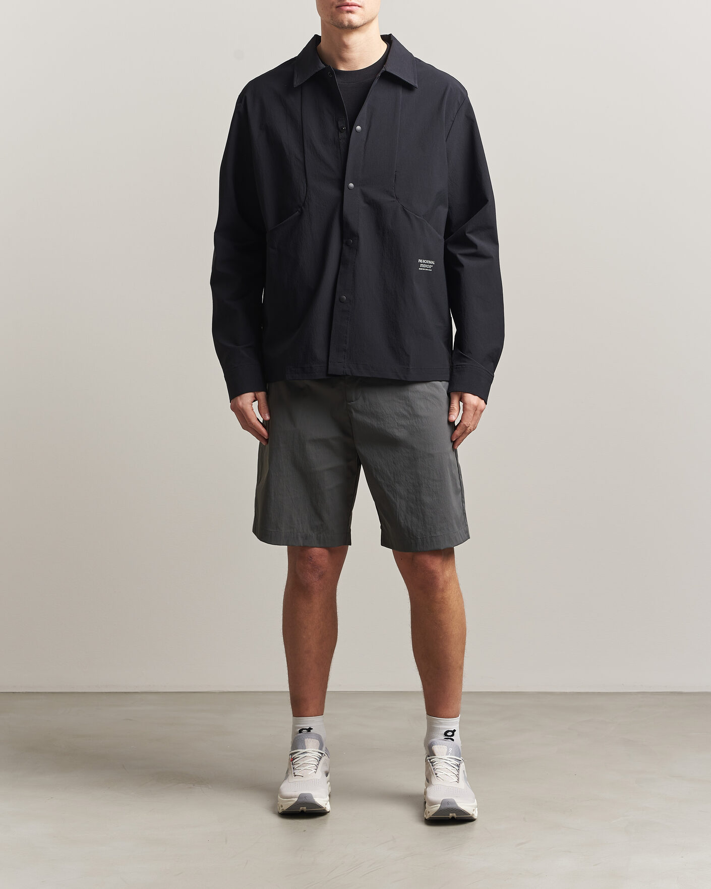 Mies | Kauluspaidat | Pas Normal Studios | Off Race Tech Overshirt Black