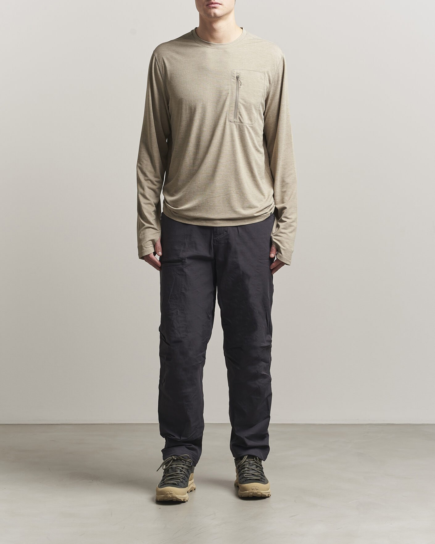 Mies | T-paidat | Patagonia | Cap Cool Long Sleeve Sun Shirt Seabird Grey