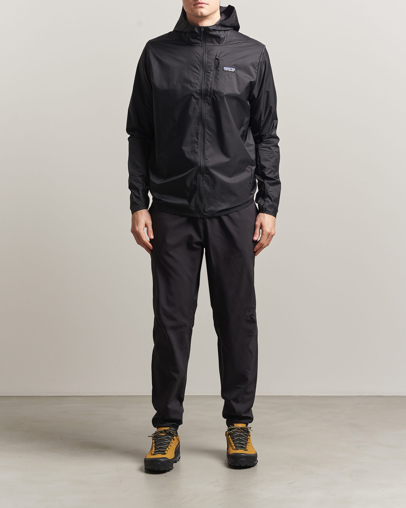 Mies | Takit | Patagonia | Houdini Running Jacket Black