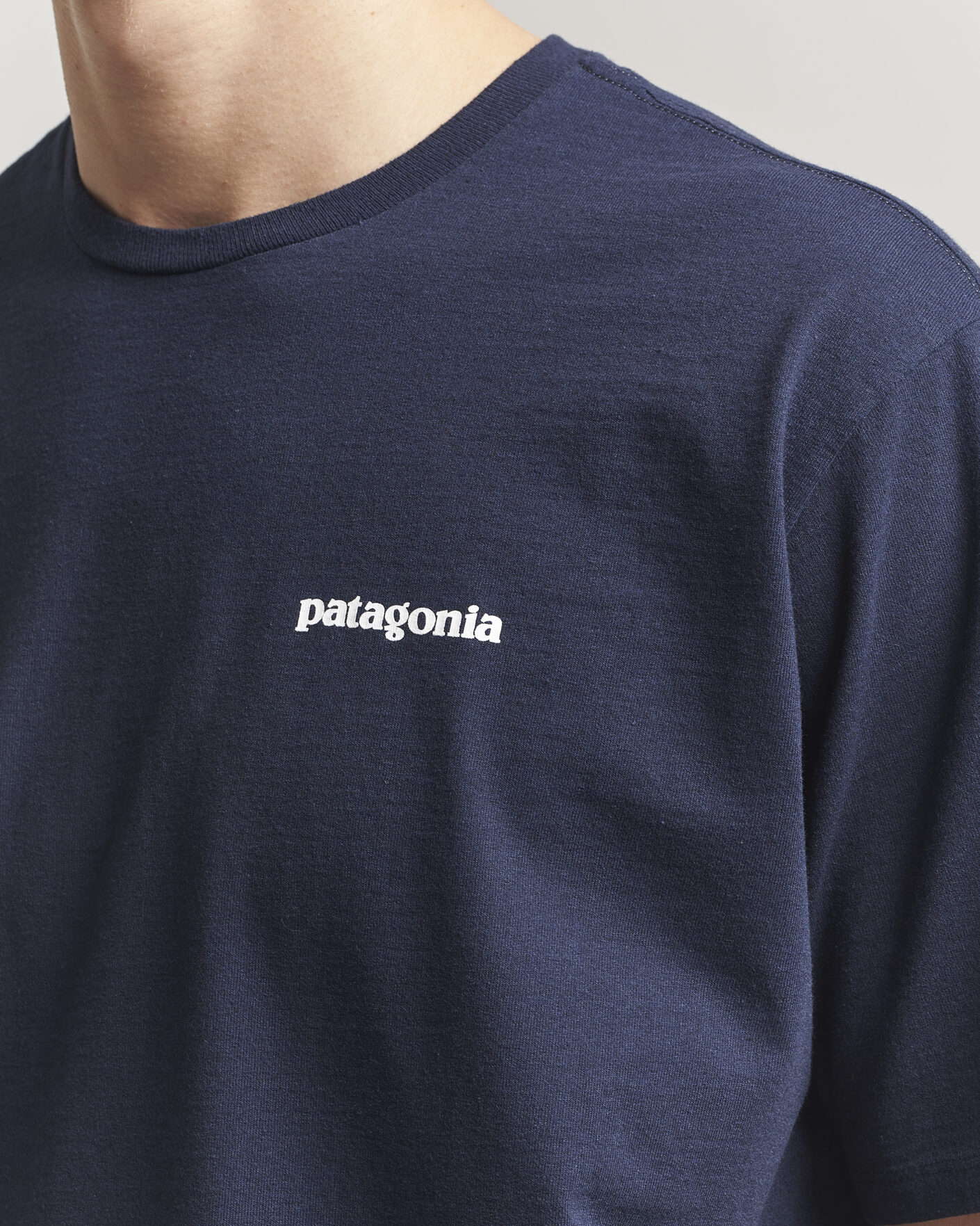 Mies | T-paidat | Patagonia | P-6 Logo T-Shirt New Navy