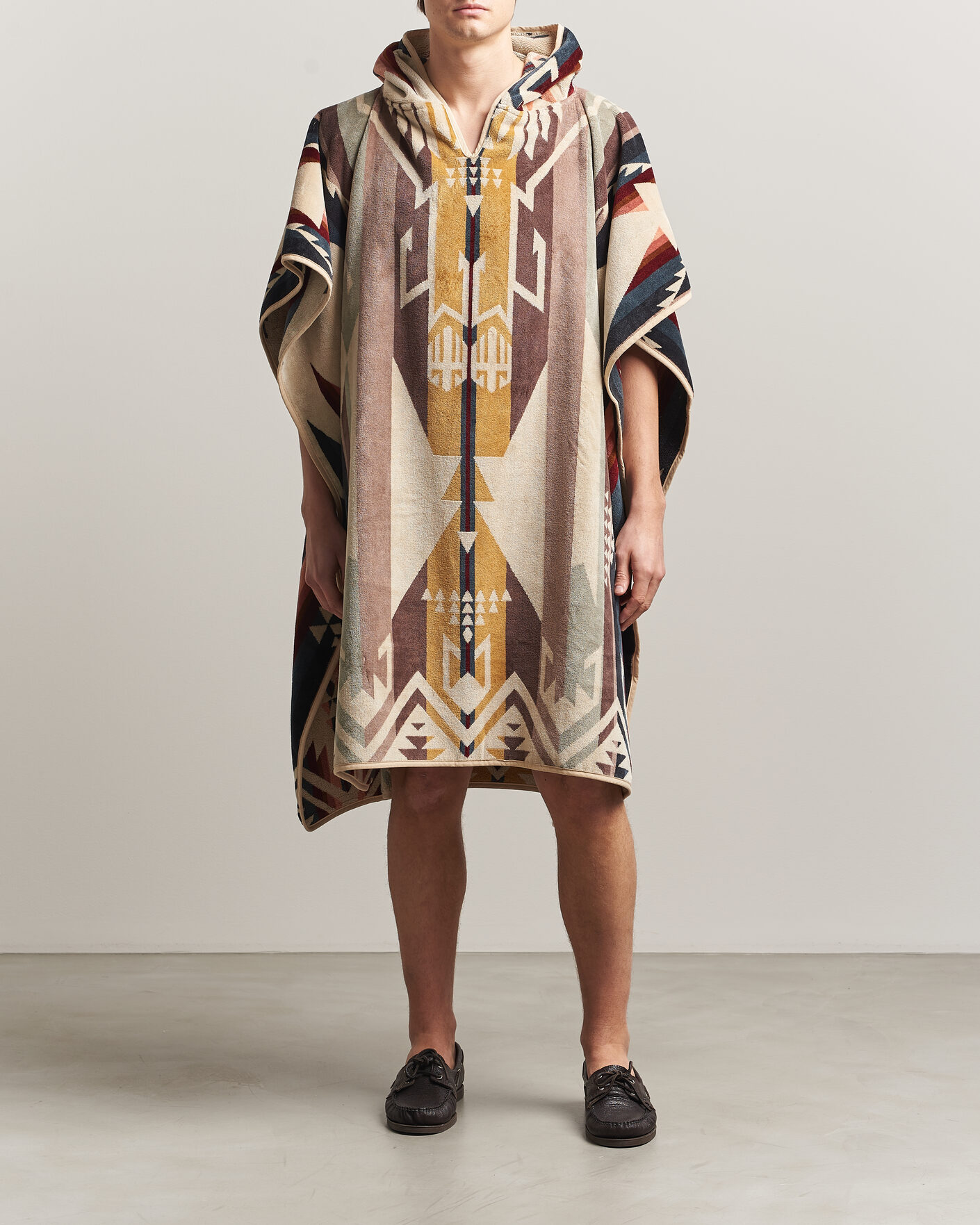 Mies | Pendleton Jacquard Hooded Towel White Sands Tan | Pendleton | Jacquard Hooded Towel White Sands Tan