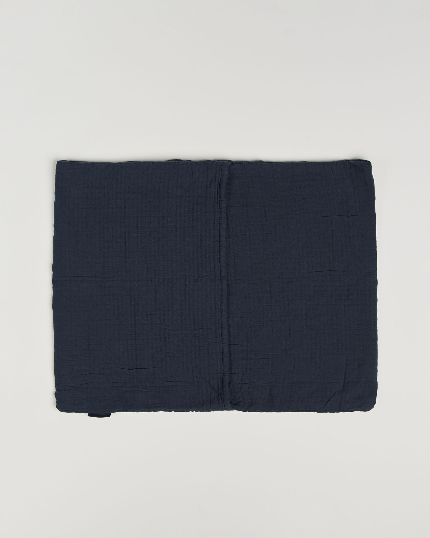 Mies | Kotiin | Pendleton | Organic Cotton Matelasse Pillow Midnight Nova