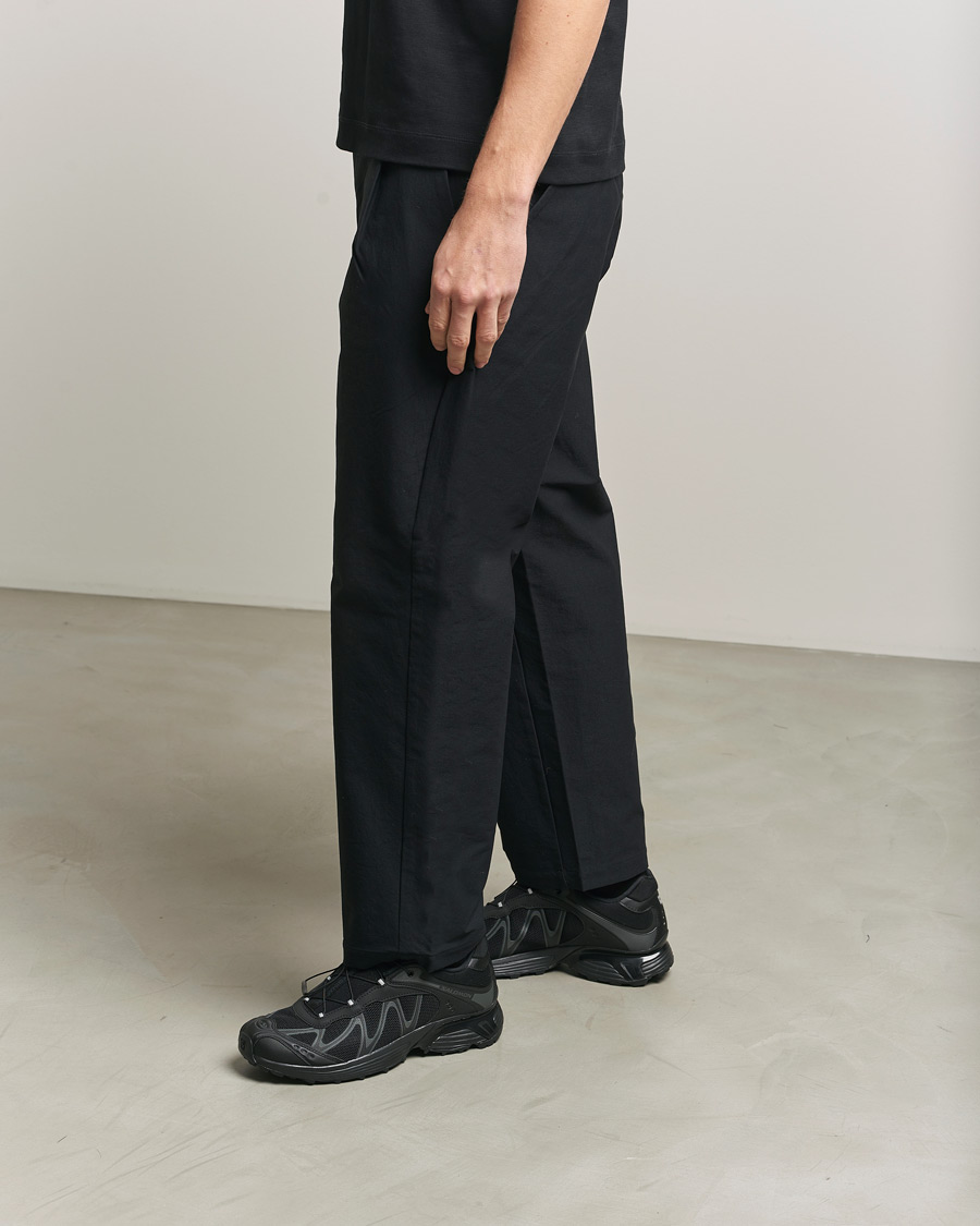 Mies | Maastojuoksukengät | Salomon | XT-Whisper Sneakers Black