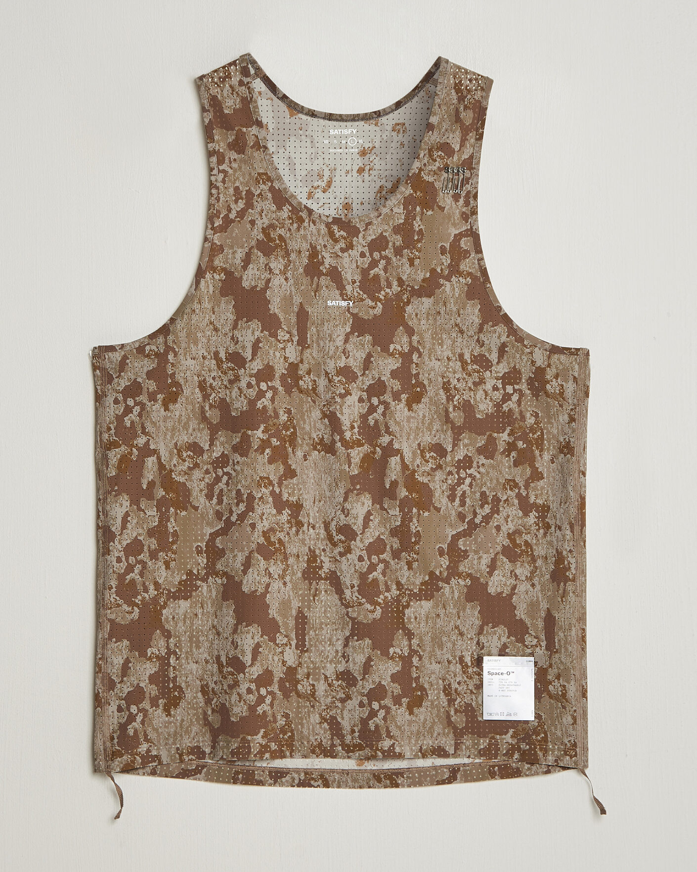 Mies | T-paidat | Satisfy | Space-O Singlet Camo