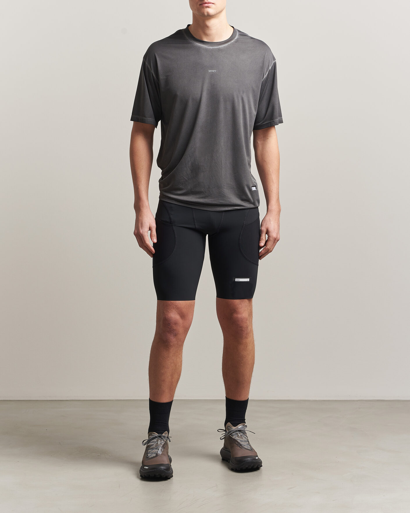 Mies | T-paidat | Satisfy | AuraLite T-Shirt Pigment Black