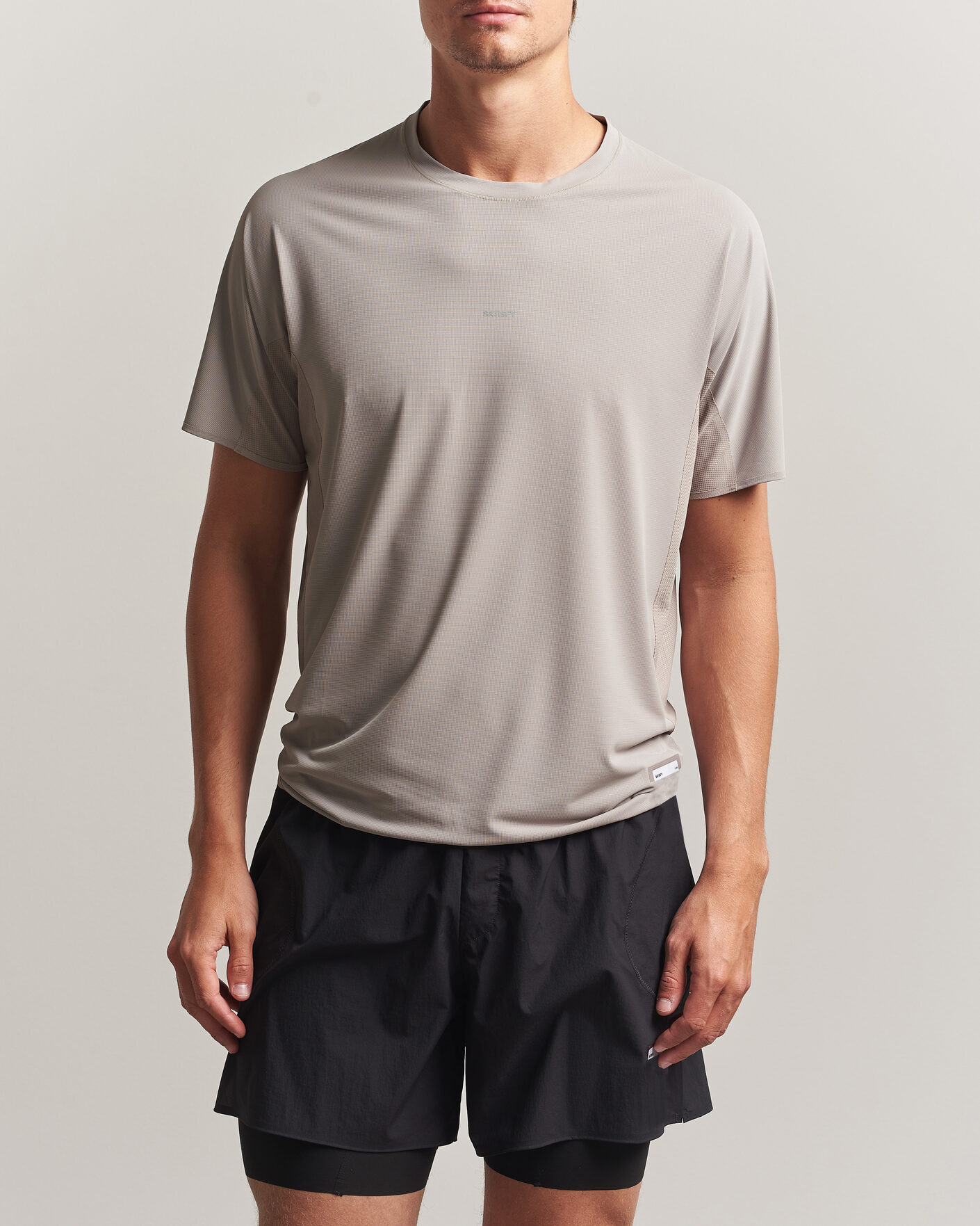 Mies | T-paidat | Satisfy | AuraLite UV T-Shirt Moon Rock