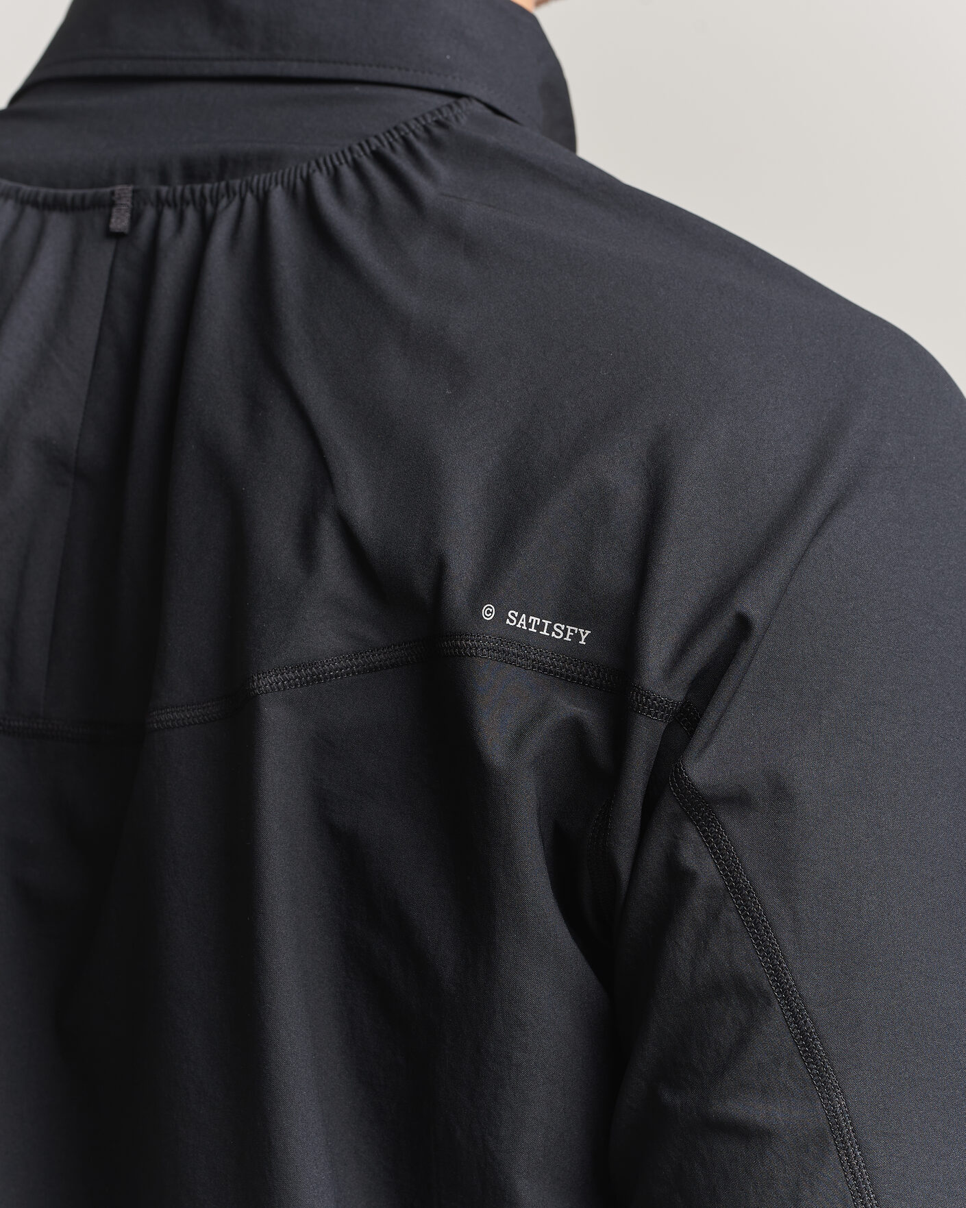 Mies | Kauluspaidat | Satisfy | PeaceShell River Shirt Black