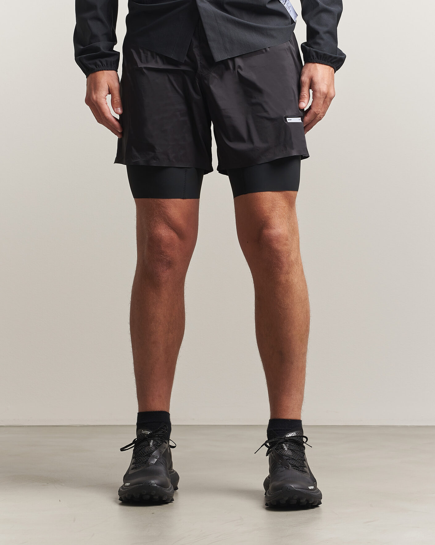 Mies | Shortsit | Satisfy | TechSilk 8 Inch Shorts Black