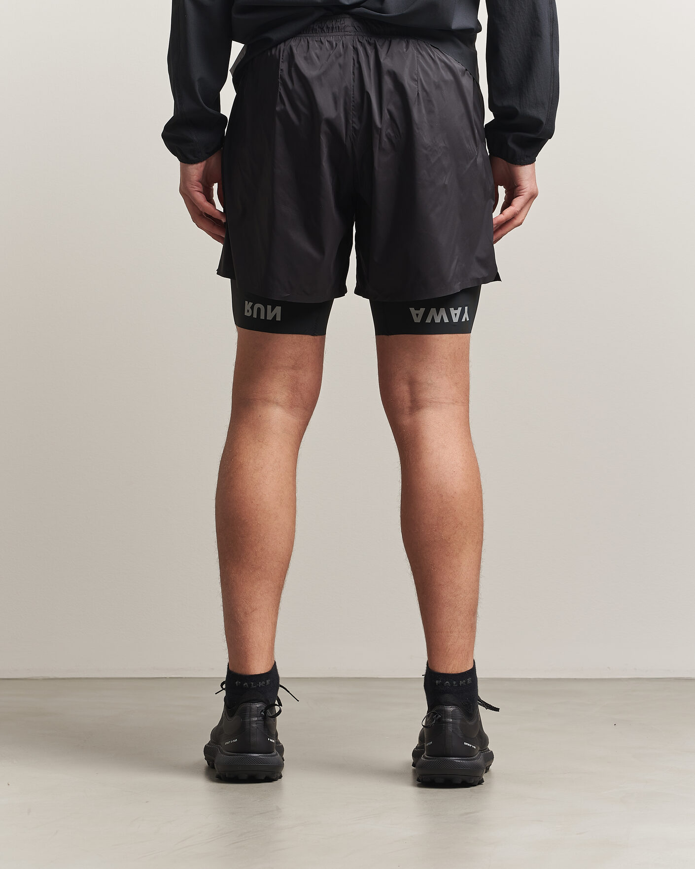 Mies | Shortsit | Satisfy | TechSilk 8 Inch Shorts Black