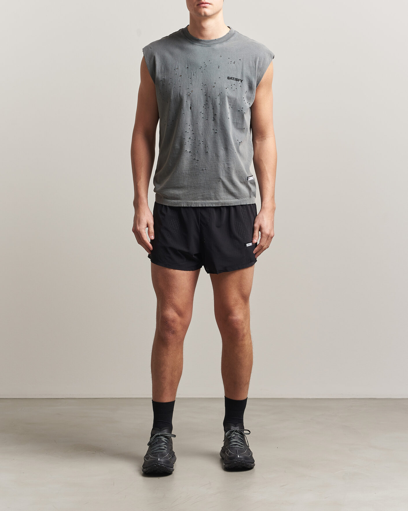 Mies | Shortsit | Satisfy | Space-O 2.5 Inch Shorts Black