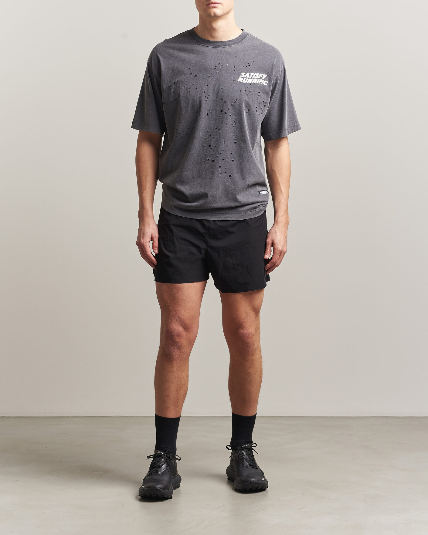 Mies | T-paidat | Satisfy | MothTech Small Logo T-Shirt Aged Black