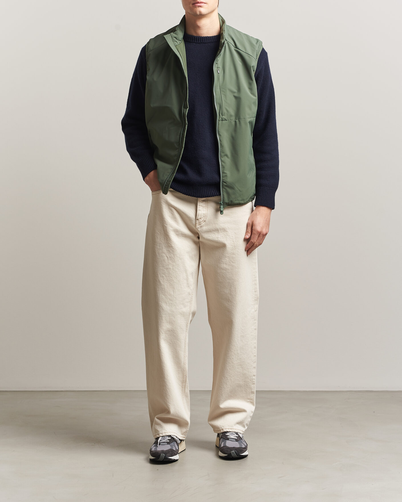 Mies | Ulkoliivit | Save The Duck | Joe Wind/Water Resistant Vest Thyme Green