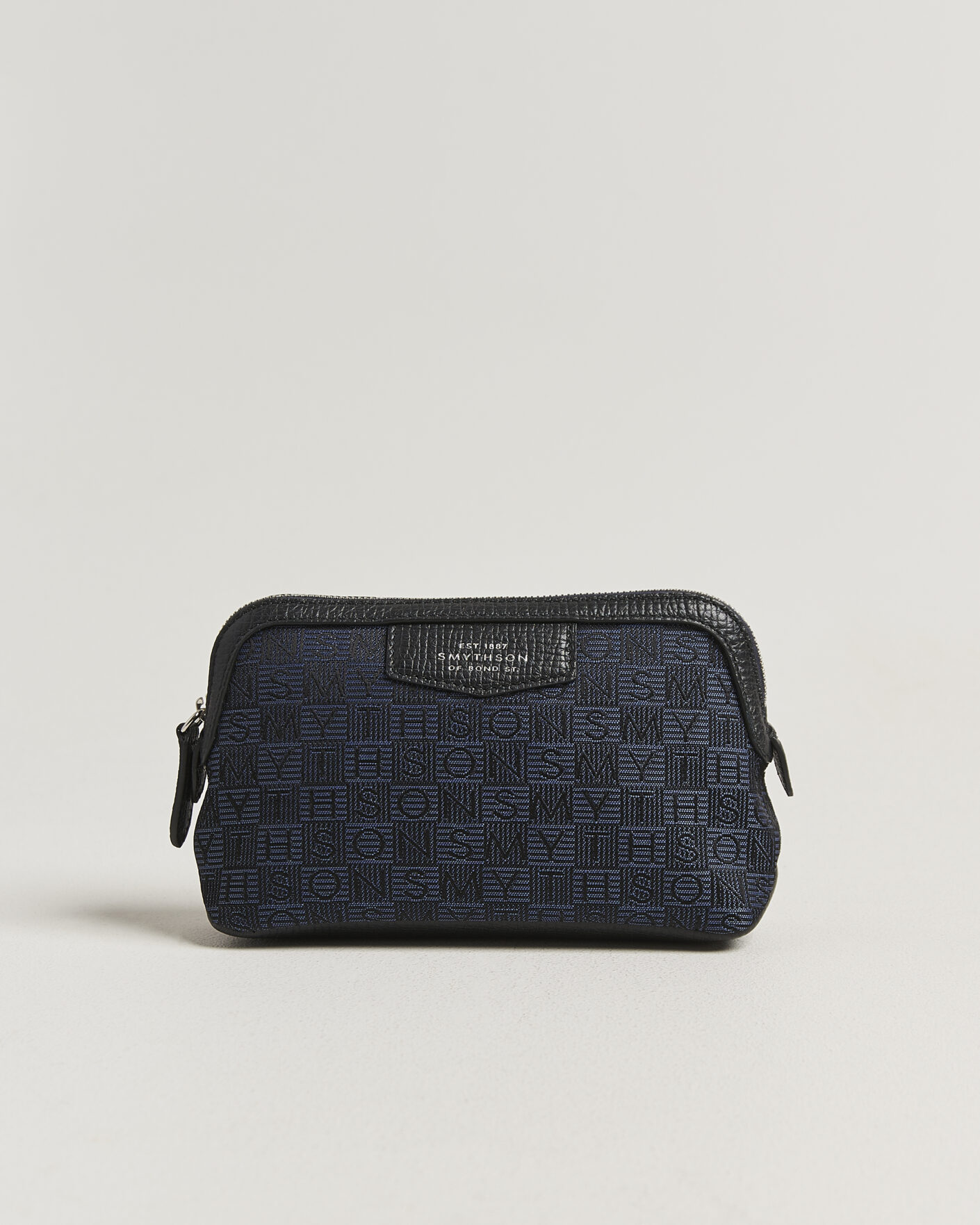 Mies | Laukut | Smythson | Canvas Stamp Small Travel Pouch Navy