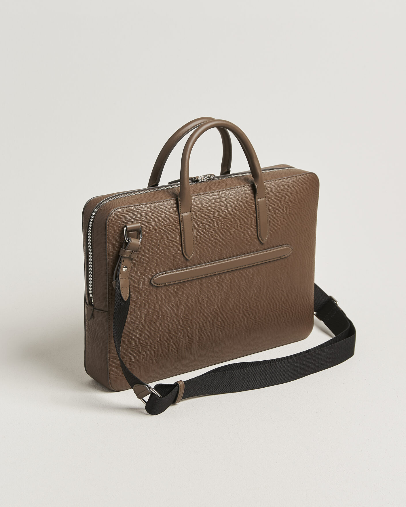 Mies | Laukut | Smythson | Panama Slim Lightweight Briefcase Fawn