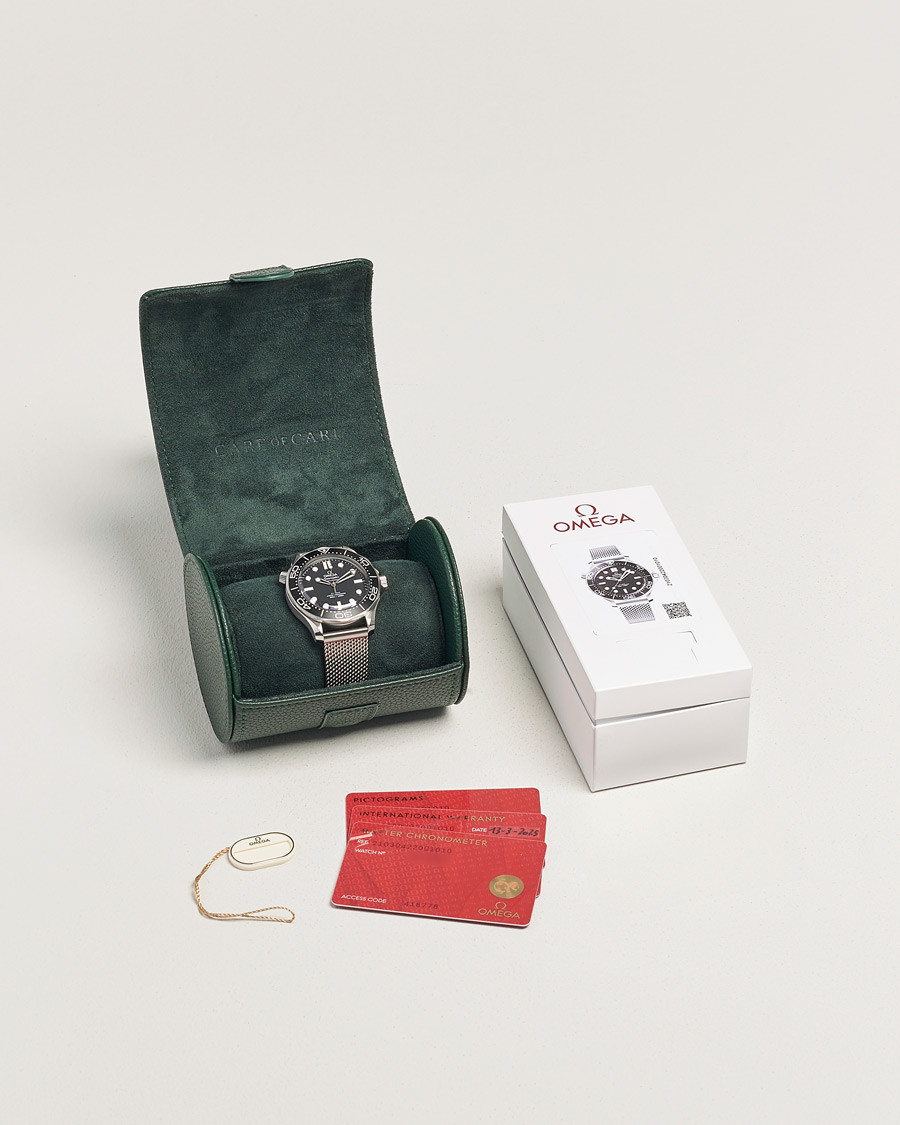 Mies | Pre-Owned & Vintage Watches | Omega Pre-Owned | Seamaster 300M 