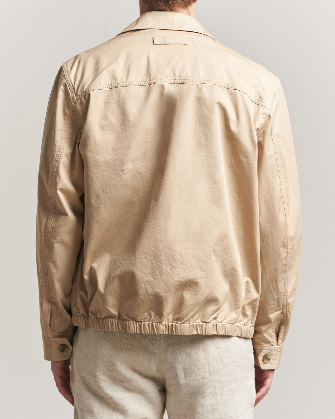 Mies | Takit | GANT | Cotton Windcheater Jacket Oat Beige