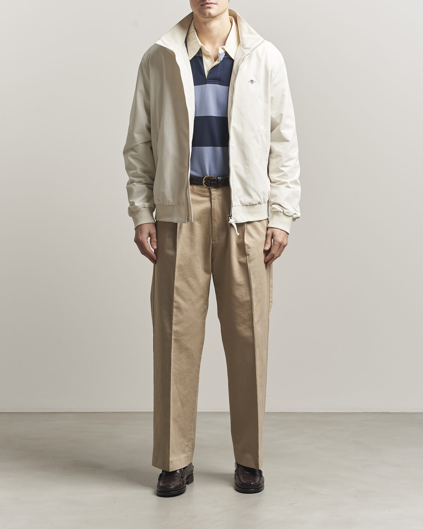 Mies | Takit | GANT | Lightweight Hampshire Jacket Sand