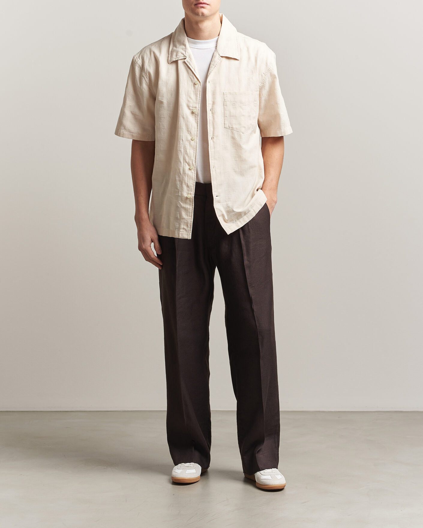Mies | Kauluspaidat | Gant | Relaxed Fit Textured Checked Camp Shirt Creamed White