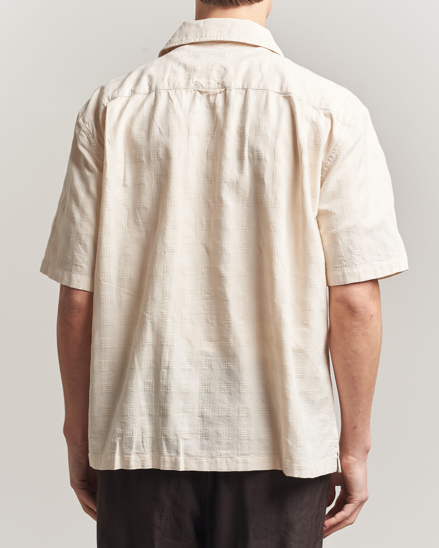 Mies | Kauluspaidat | Gant | Relaxed Fit Textured Checked Camp Shirt Creamed White