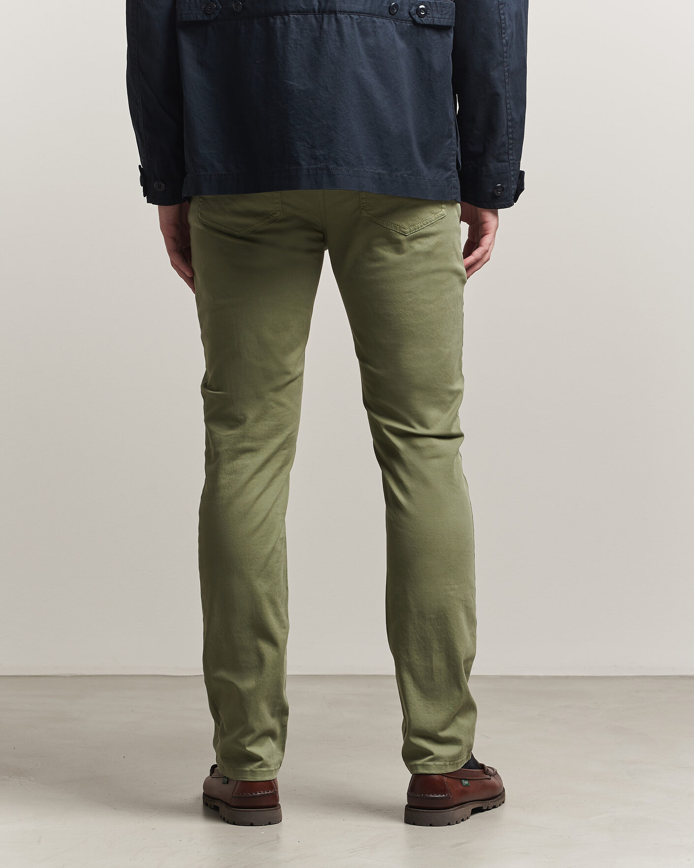 Mies | Housut | GANT | Slim Fit Desert 5-Pocket Pants Dry Herb Green